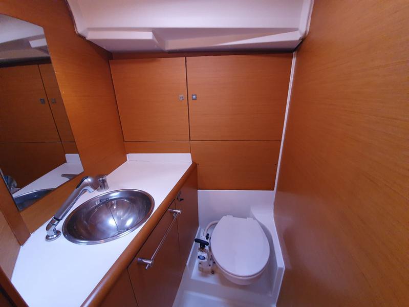 Book yachts online - sailboat - Jeanneau Sun Odyssey 409 - T-Punch - rent