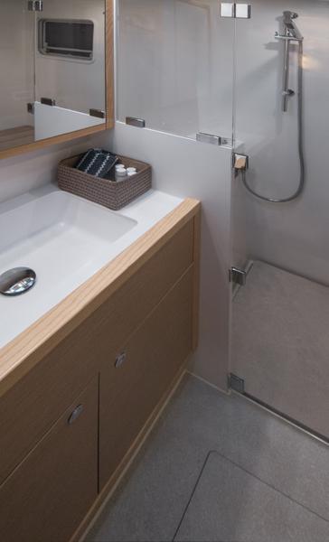 Book yachts online - catamaran - Lagoon 560 - Cool Change - rent