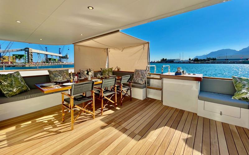 Book yachts online - powercatamaran - Ocean Beast 65 Fly - Inka - rent